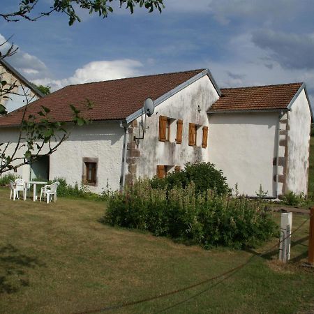 Spacious Holiday Home Near The Forest Esmoulieres Экстерьер фото